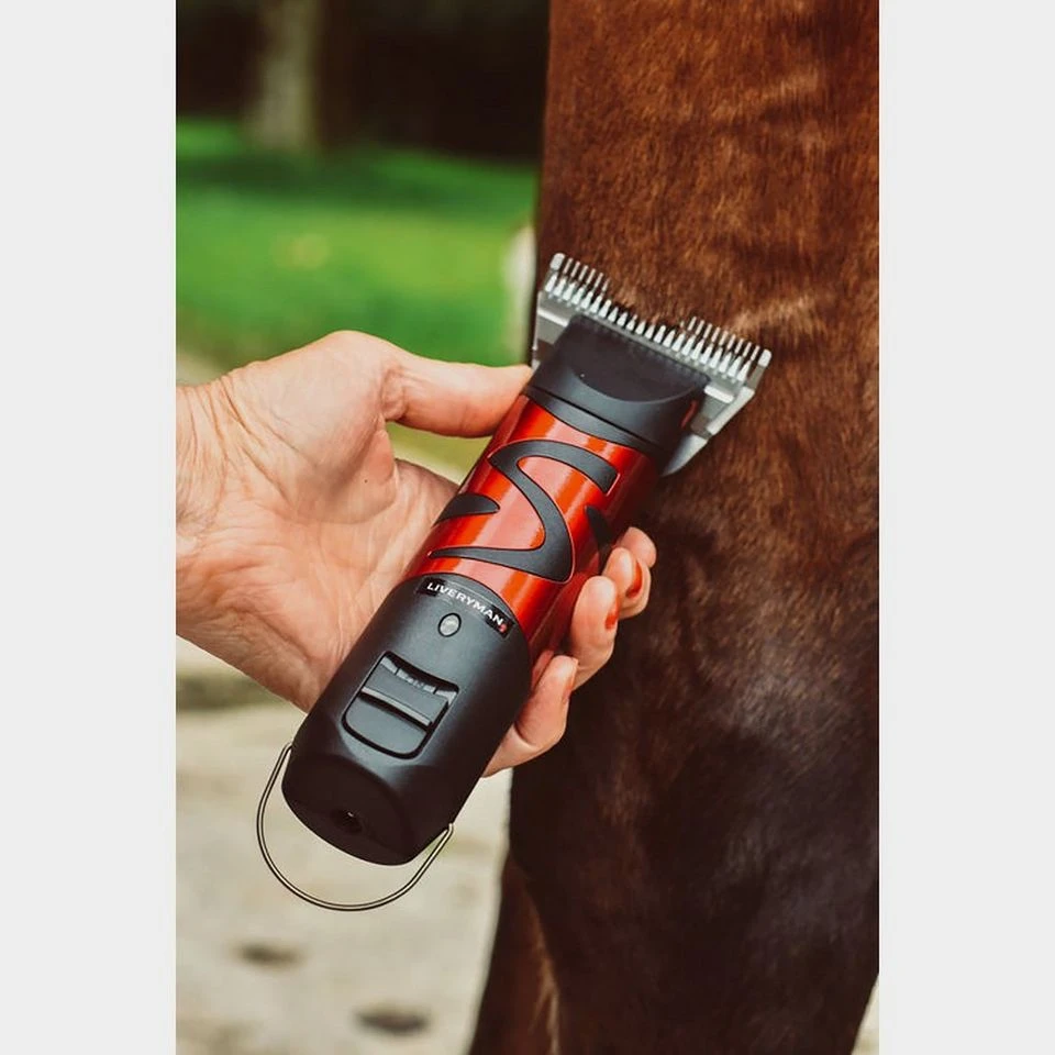 Harmony Plus Rechargeable Clipper With Fine Wide 2.4mm Blade 3 Harmony Plus Rechargeable Clipper With Fine Wide 2.4mm Blade - Image 3