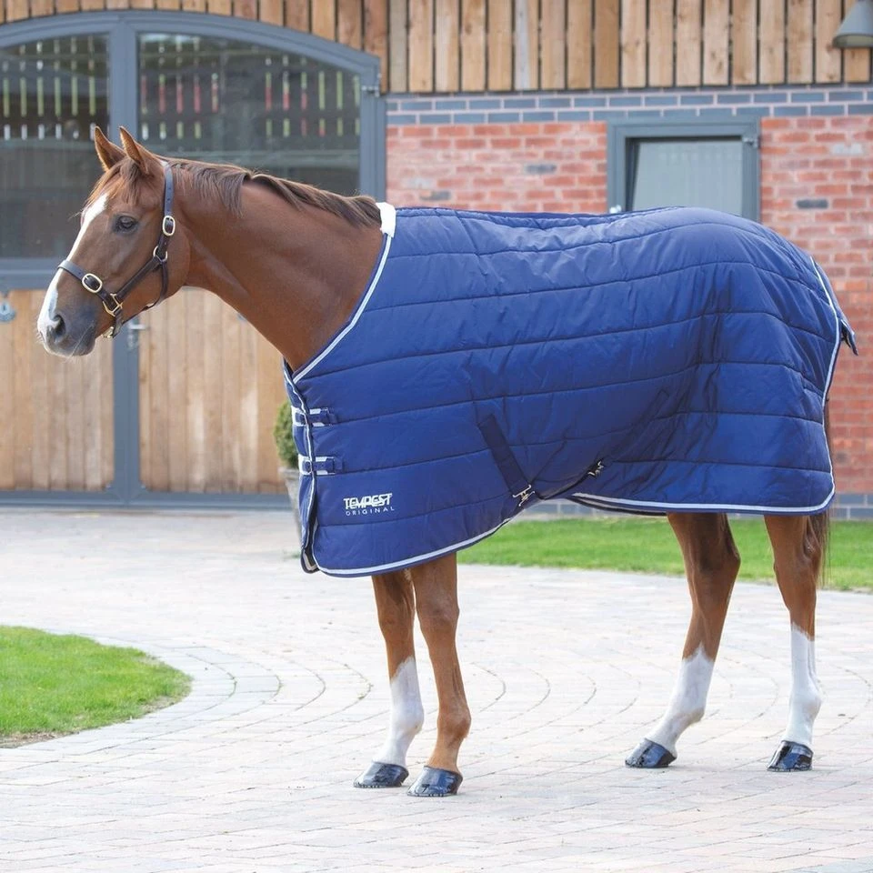 Tempest 200g Stable Rug And Neck 1 Tempest 200g Stable Rug And Neck